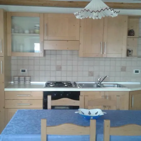 Giovanna Ribul Moro Apartment Padola